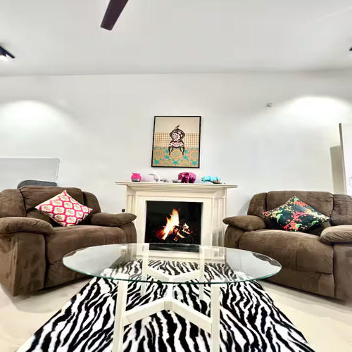 Signature Suite by SnS Group